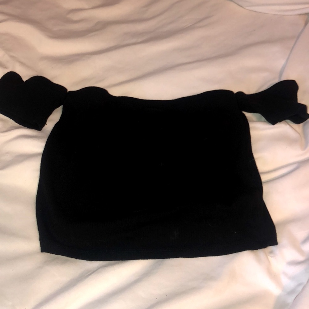 off the shoulder crop top